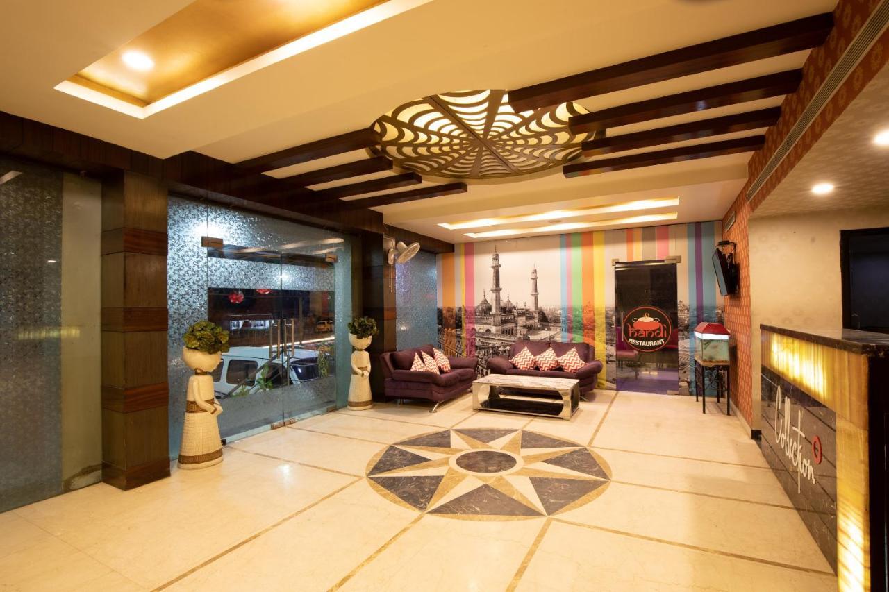 Oyo 79355 Collection O Hotel Adona Meenangadi Eksteriør bilde